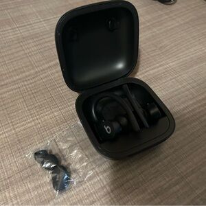 Beats by Dre Black Earbud Headphones